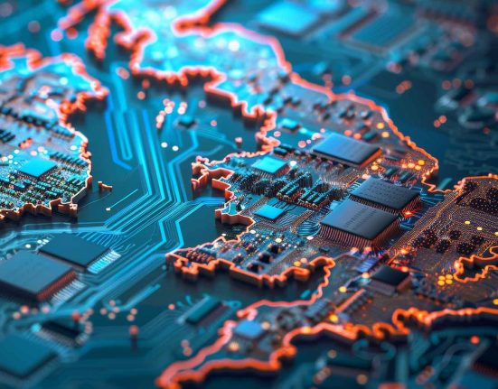 New UK Semiconductor Centre backed by Â£19 million