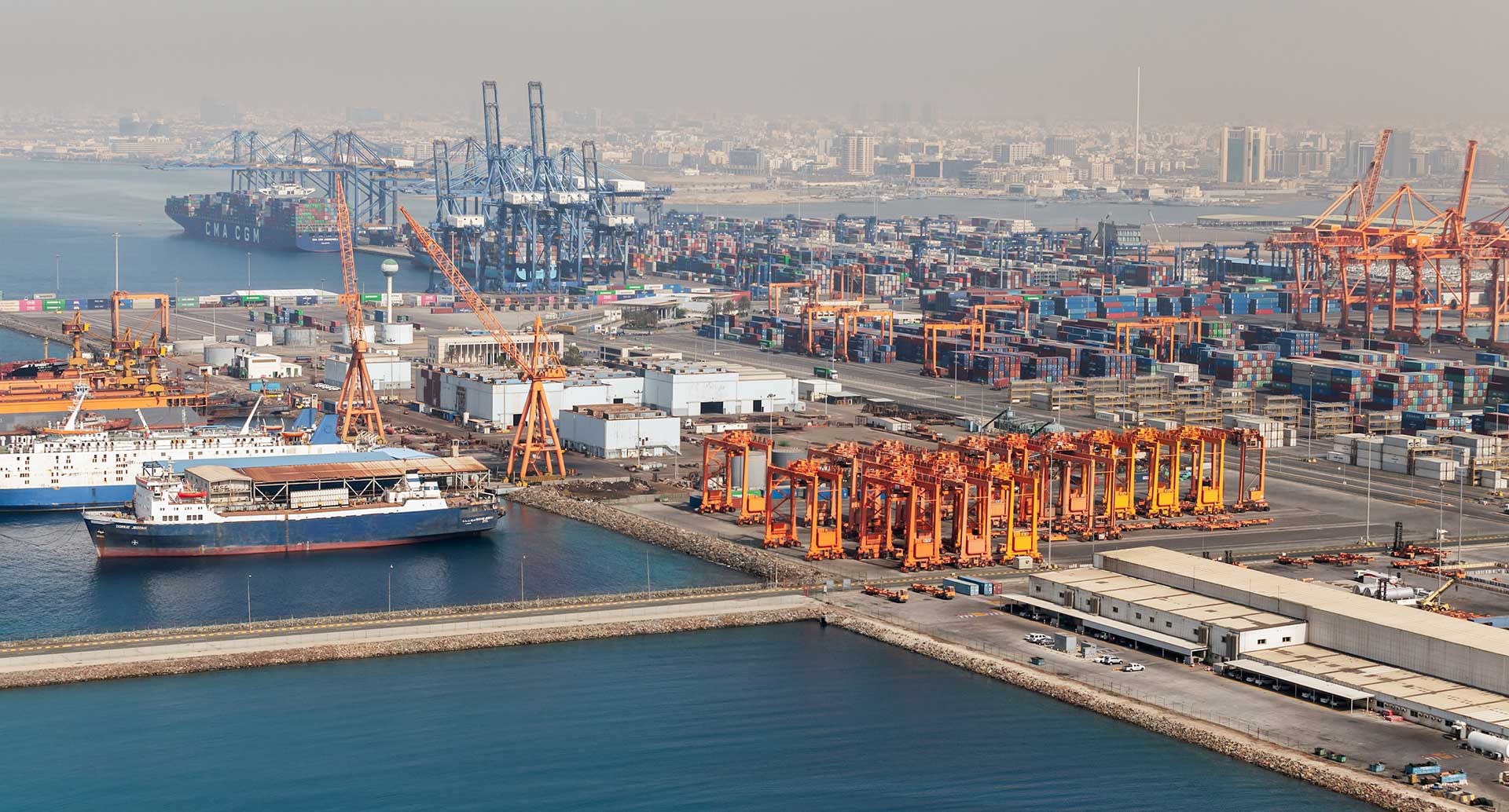 Aramex UK urges British firms to prepare amid UK-Gulf trade deal