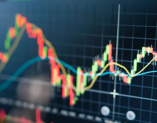 Sales up 5% for UK connector market, but order book flat