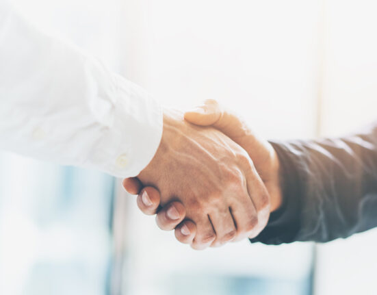 Mouser, EPC ink global pact