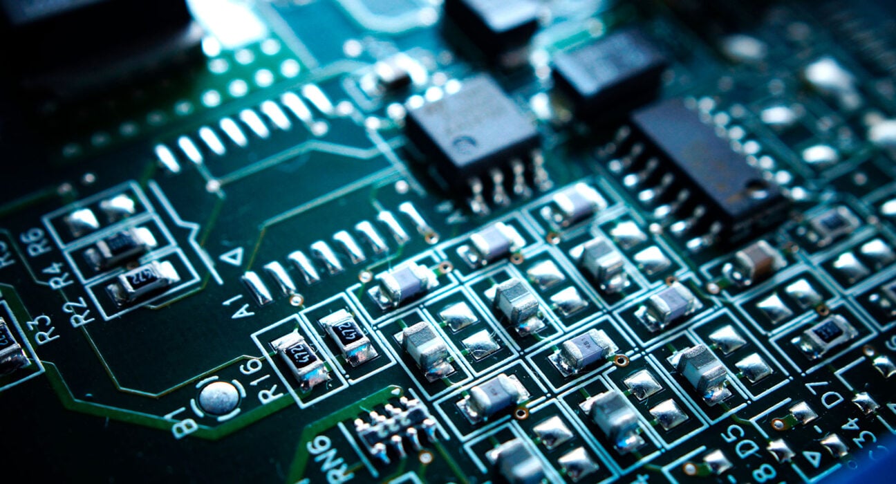 Why Meeting Traceability and Compliance Requirements Is Vital in Electronic Component Production
