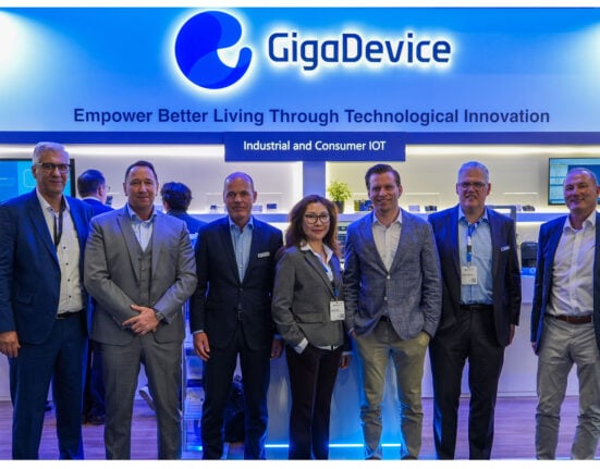 Rutronik and GigaDevice sign franchise agreement